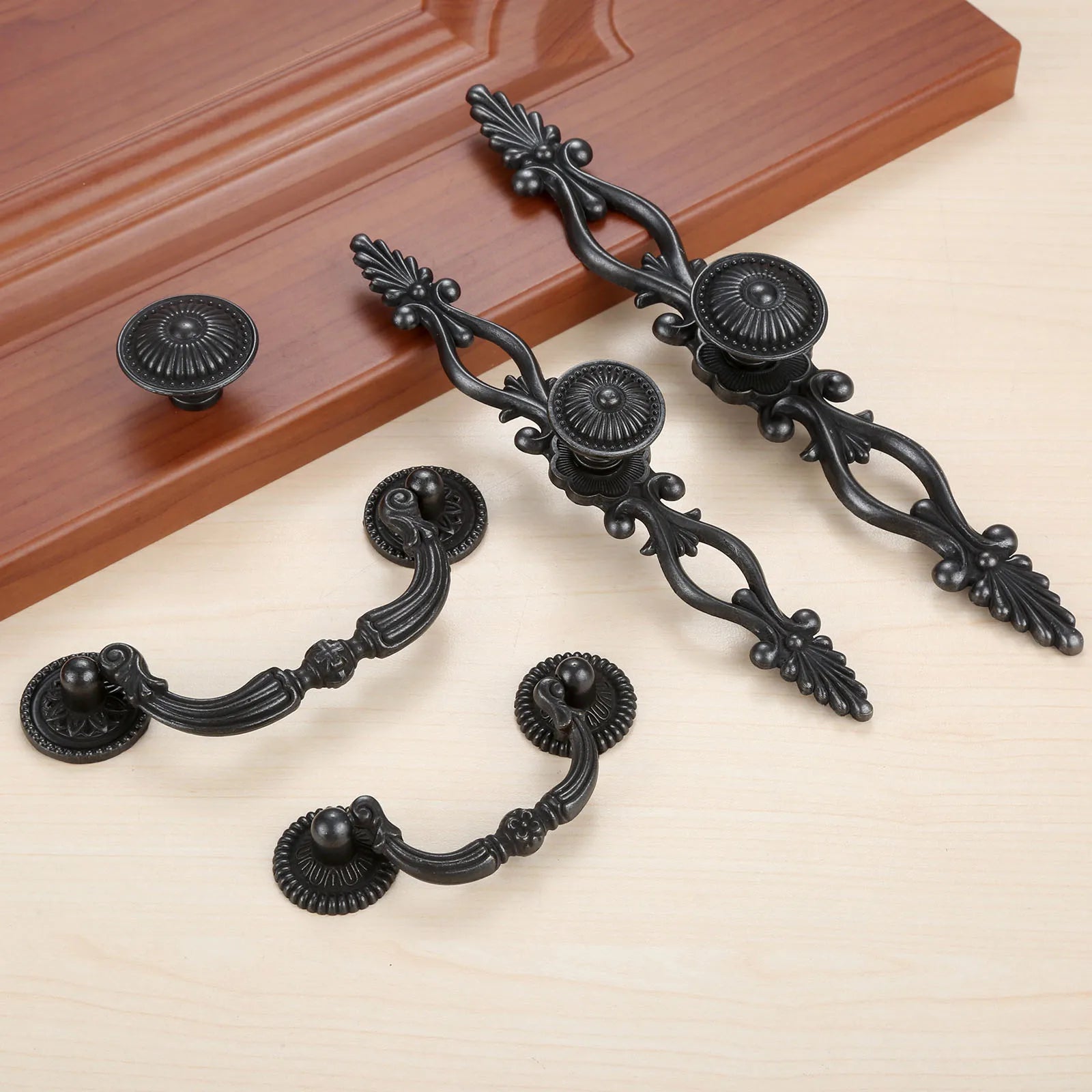 1pc Black Vintage Door Handles Antique Knobs and Handles for Kitchen Cabinets Cupboard Handles Closet Handle Furniture Hardware