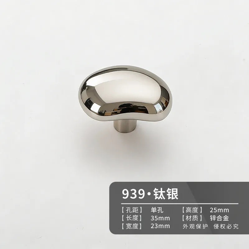 Retro Cabinet Knobs Antique Drawer Pull Solid Kitchen Accessories Dresser Wardrobe Closet Door Knobs Cupboard Furniture Handles