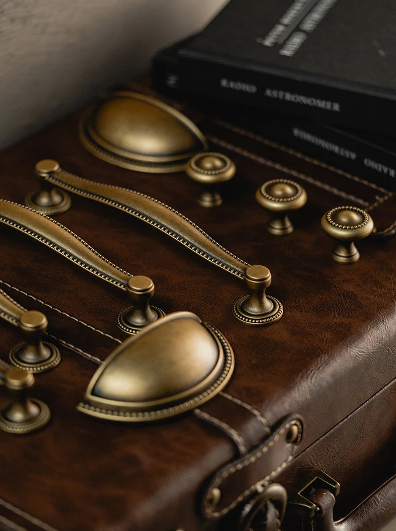 Vintage Bronze Solid Brass Cabinet Handle Cupboard Pulls Furniture Hardware Drawer Pull Kitchen Drawer Handles Cup Pull