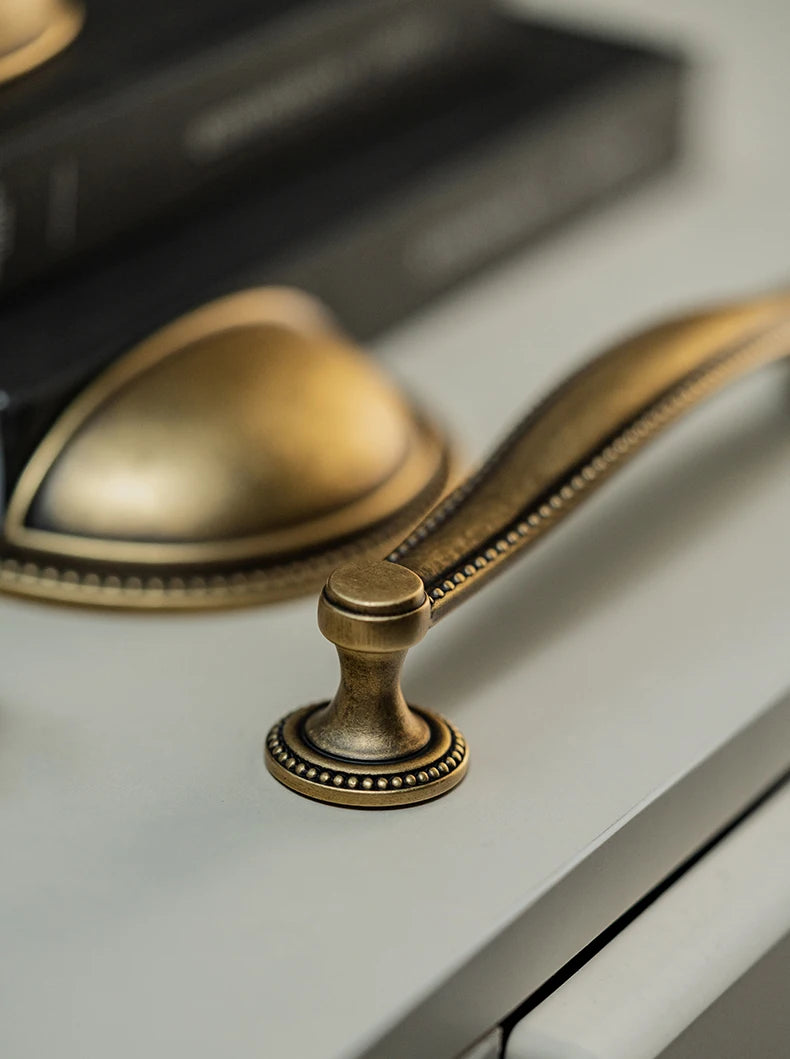 Vintage Bronze Solid Brass Cabinet Handle Cupboard Pulls Furniture Hardware Drawer Pull Kitchen Drawer Handles Cup Pull