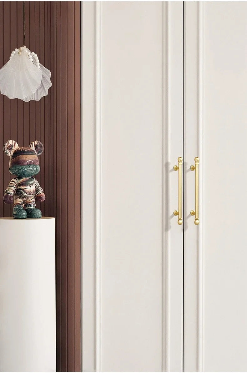Luxury cabinet door handles, French-style cabinet and drawer single-hole knobs, electroplated gold pulls, furniture accessories